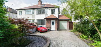 4 bed semi-detached house for sale