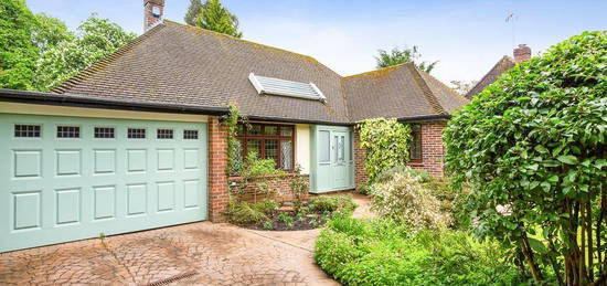 Detached bungalow for sale in Copleigh Drive, Kingswood, Tadworth KT20