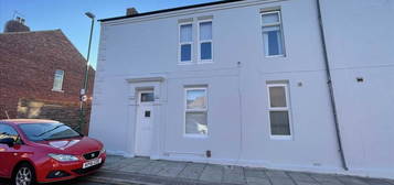 Terraced house to rent in Lord Street, South Shields NE33