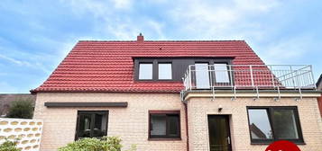 Geräumiges Einfamilienhaus mit Süd-Terrasse, Balkon u. viel Potenzial!