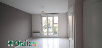 Location appartement 1 pièce 27 m²