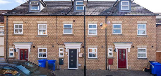 3 bedroom terraced house to rent