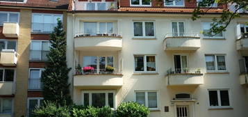 2-Zimmer-Wohnung mit Balkon in Barmbek-Süd