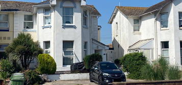 2 bed flat to rent