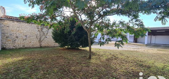 Maison traditionnelle 2 étages  à vendre, 6 pièces, 5 chambres, 120 m²