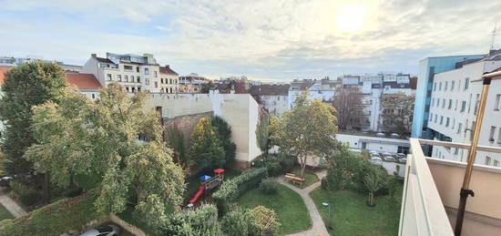 Perfekt aufgeteilte 2-Zimmer-Wohnung im 5.Liftstock mit kleiner Terrasse und Loggia mit herrlichem Blick