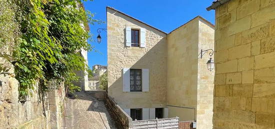 Maison 6 pièce(s), SAINT-ÉMILION