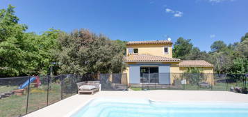 SAINT-MARTIN DE PALLIERES - MAISON - T5- PISCINE - JARDIN -