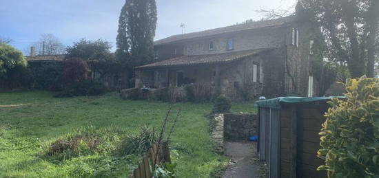 Maison  à vendre, 9 pièces, 6 chambres, 300 m²