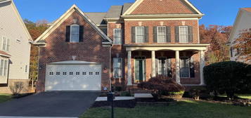 9219 Treasure Oak Ct, Lorton, VA 22079