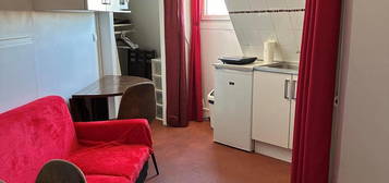 Studio  à vendre, 1 pièce, 11 m², Étage 7/–