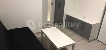 Pronájem bytu 2+kk 44 m², Holzova, Brno