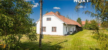 Rodinný dům, 230 m² + 2821 m² pozemek, Hrádek, Srch