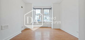 2 bedroom ground floor flat