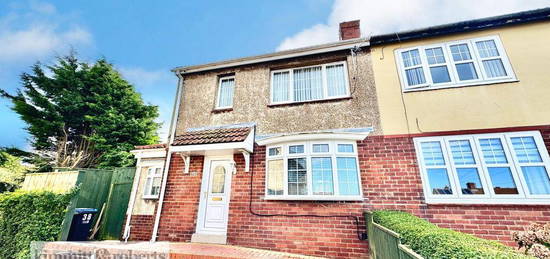 2 bedroom semi-detached house for sale