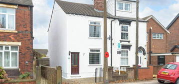 2 bedroom semi-detached house for sale