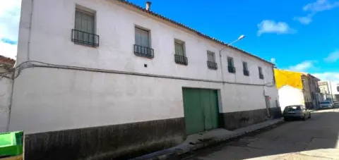 Casa en Consuegra