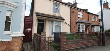 4 bedroom terraced house