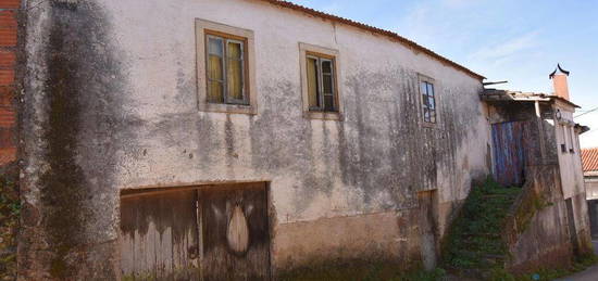 Casa de aldeia T2 em Vila Nova de 200,00 m2