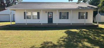 403 McCausland, Holcomb, MO 63852