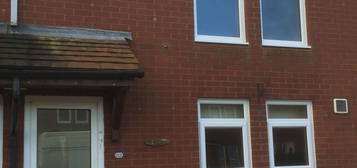 Terraced house to rent in The Uplands, Runcorn WA7