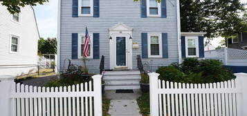 53 Arnold St, Quincy, MA 02169