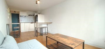 Duplex  à louer, 2 pièces, 1 chambre, 31 m²