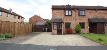 2 bed end terrace house to rent