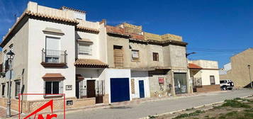 Chalet en calle San Lucas en Cabezas de San Juan (Las)