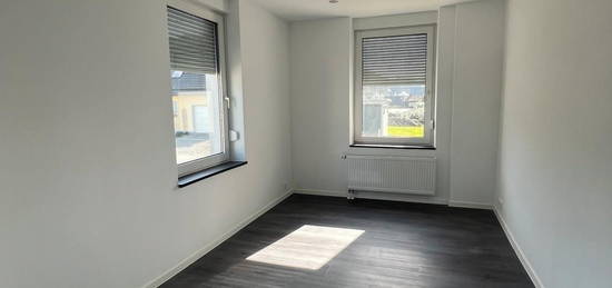 2 ZIMMER- WOHNUNG ZU VERMIETEN IN BERGNEUSTADT/WIEDENEST 47m2