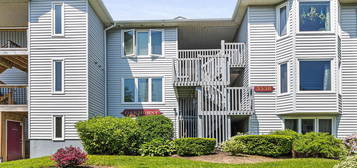 3330 Westerwald St #304, Halifax, NS B3N 2R7