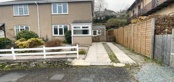 3 bed semi-detached house to rent