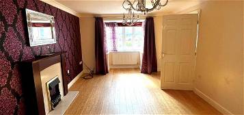 Detached house to rent in Rockery Close, Leicester LE5