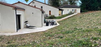 Cahors Maison d'architecte de 220 m² habitables + piscine chauffée