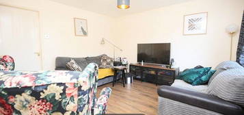 3 bed terraced house to rent