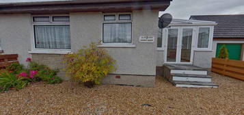 1 bedroom semi-detached bungalow for sale