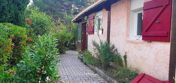 Maison  à louer, 4 pièces, 2 chambres, 95 m²