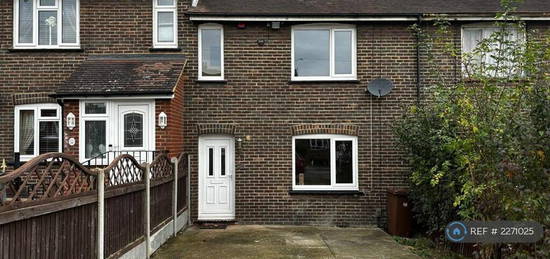 3 bedroom terraced house