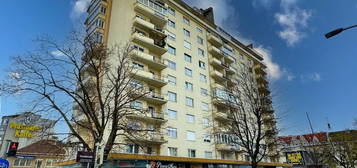 Traumhafte Aussicht: 2-Zimmer Wohnung in Innsbruck mit Balkon