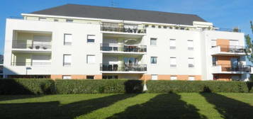 Appartement T2 SAINTE LUCE SUR LOIRE - 48.5 m2  555 Euros