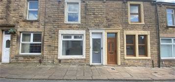 Terraced house to rent in Alexandra Road, Lancaster LA1