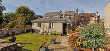 2 bedroom detached house for sale