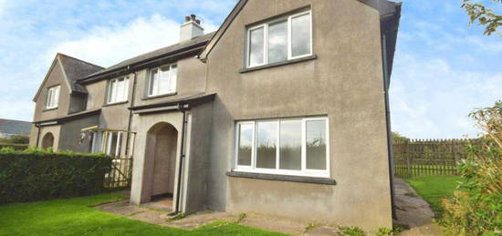 3 bedroom semi-detached house