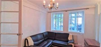 Flat to rent in Townshend Court, Townshend Road, London, Greater London NW8