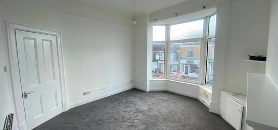 2 bed flat to rent