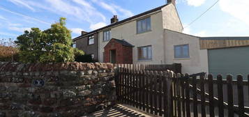 3 bedroom semi-detached house to rent