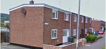 4 bedroom terraced house