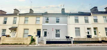 4 bedroom terraced house