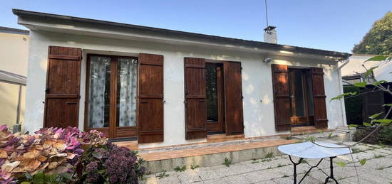 Maison de plain-pied  à vendre, 3 pièces, 2 chambres, 79 m²