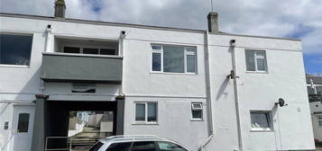 3 bed flat to rent